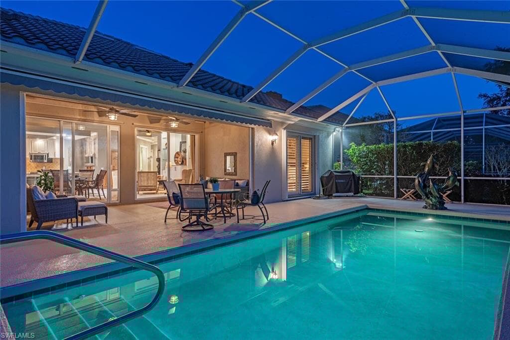 2904 Hatteras Way, Naples, FL 34119-5