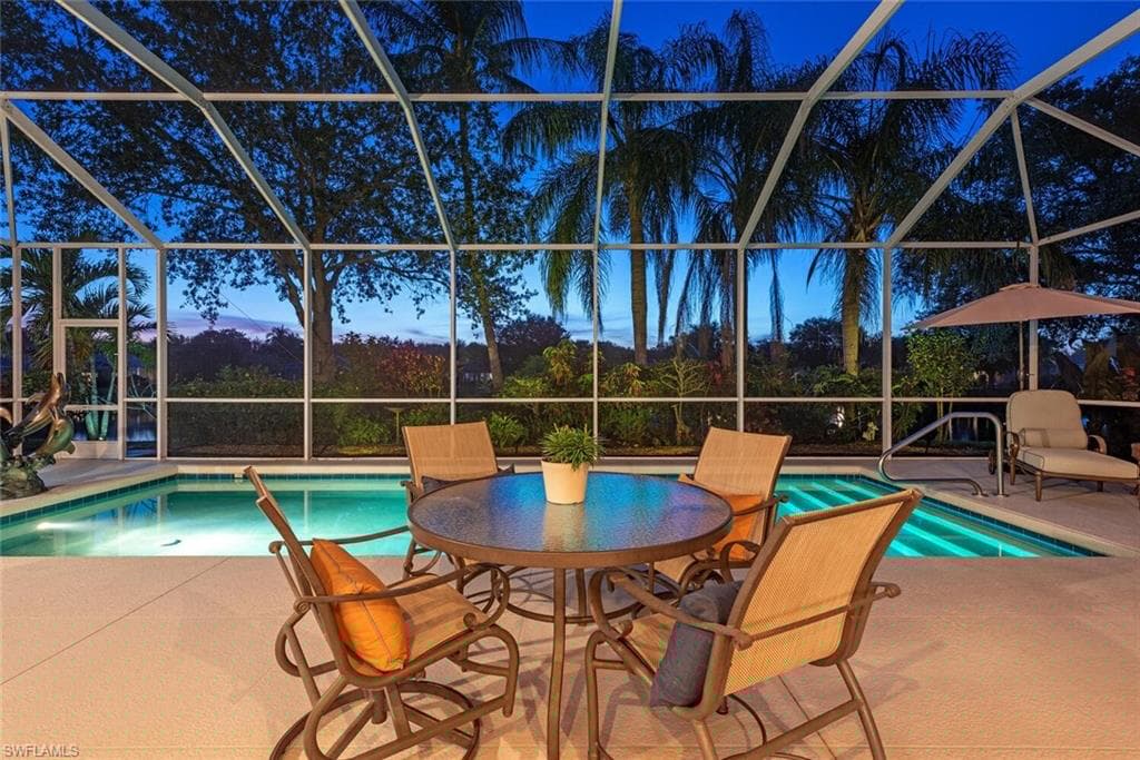 2904 Hatteras Way, Naples, FL 34119-6