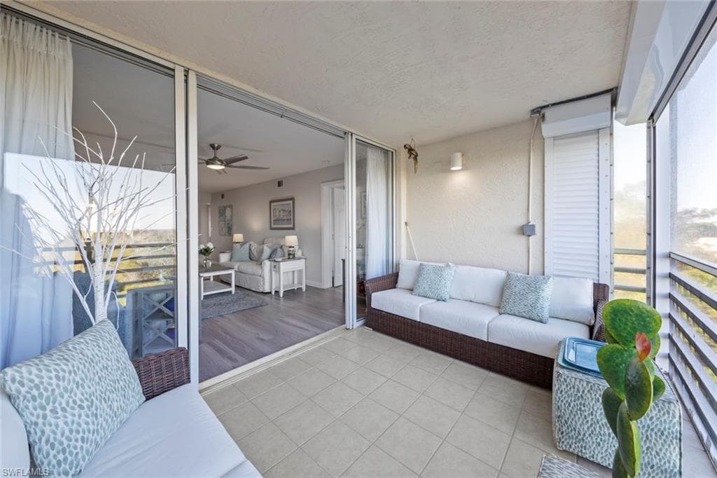 15171 Cedarwood Ln 3502, Naples, FL 34110-24