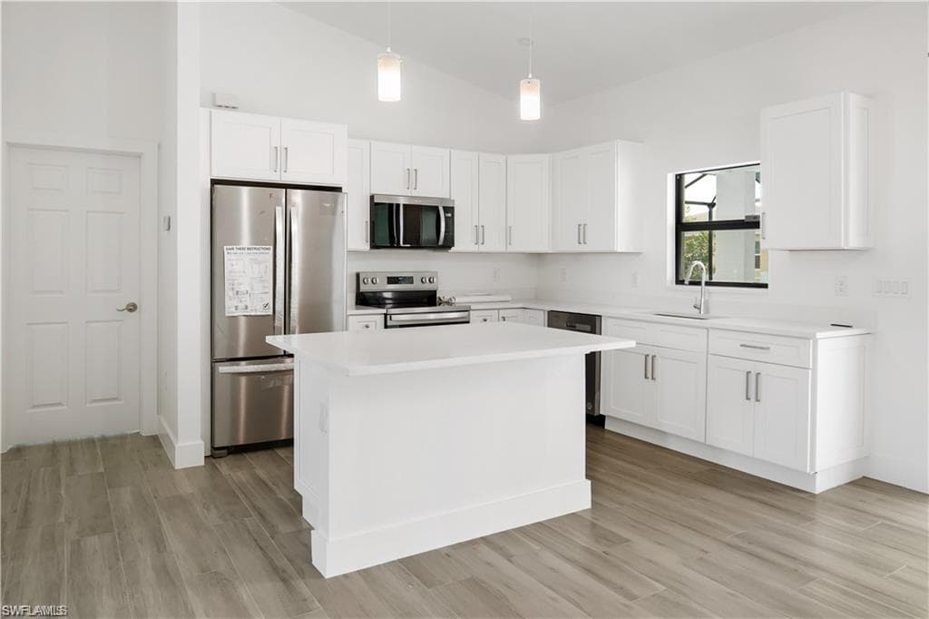 1436 31st Ave, Cape Coral, FL 33993-7