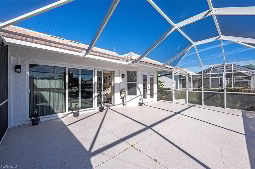 2166 Stacil Cir 17, Naples, FL 34109-30