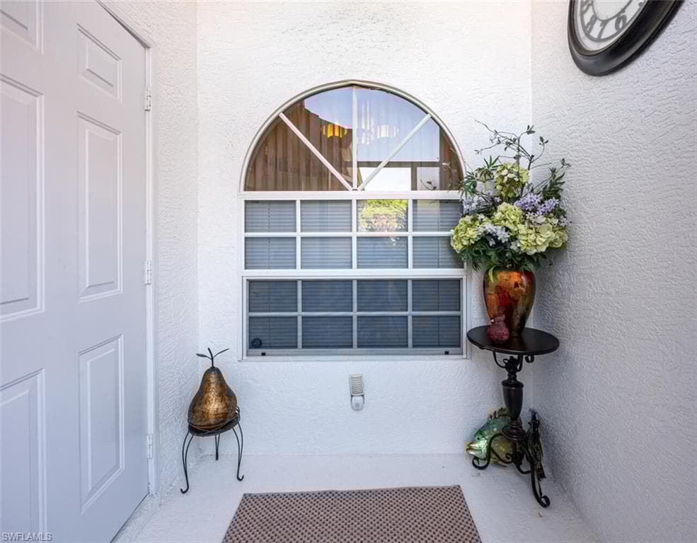 2166 Stacil Cir 17, Naples, FL 34109-5