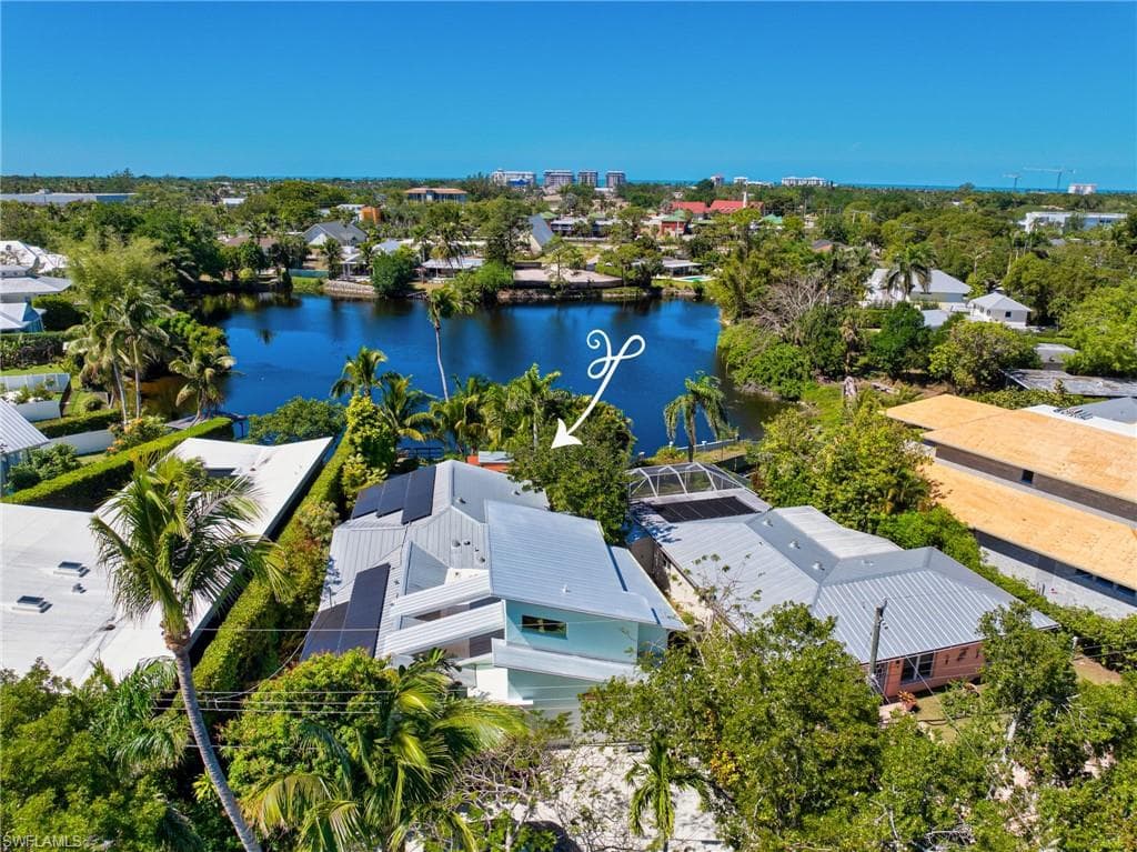 1155 12th St N, Naples, FL 34102-34