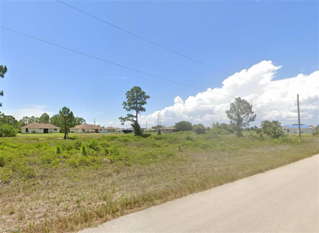 1048 Jamil Ave S, Lehigh Acres, FL 33974-5