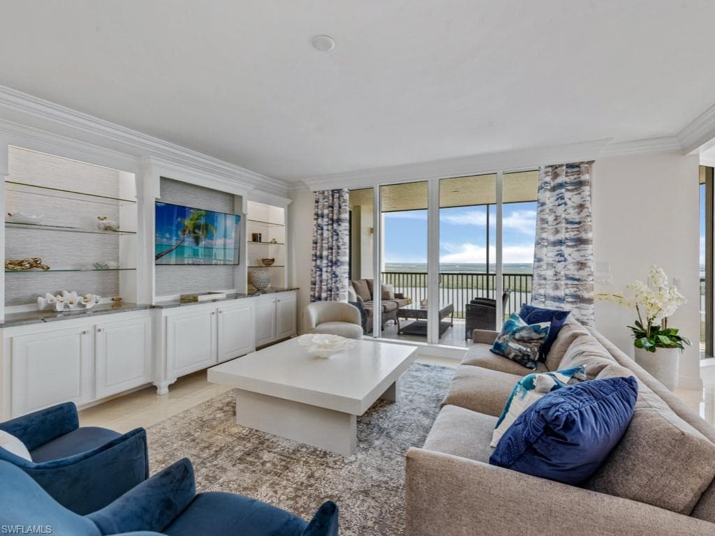 1060 Borghese Ln 1806, Naples, FL 34114-4