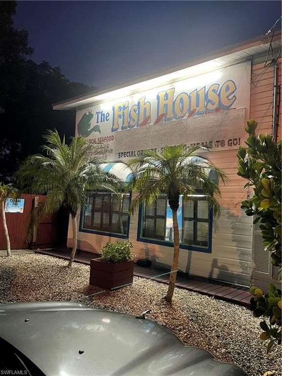 27777 Quinn St W, Bonita Springs, FL 34135-30