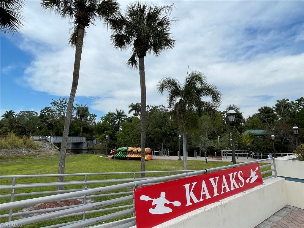 27777 Quinn St W, Bonita Springs, FL 34135-35