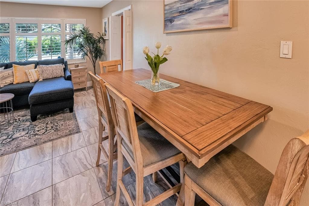 27777 Quinn St W, Bonita Springs, FL 34135-7