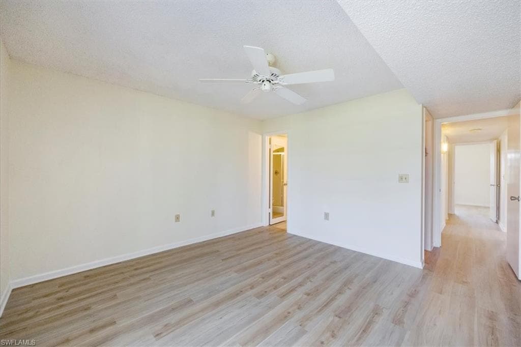 315 Saint Andrews Blvd D5, Naples, FL 34113-9