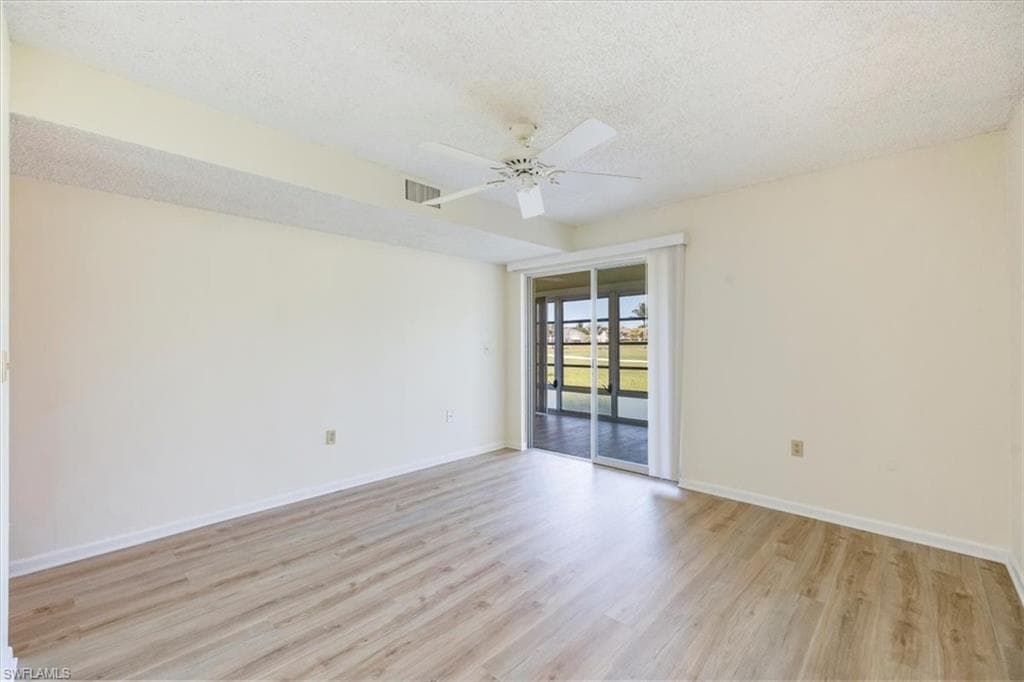 315 Saint Andrews Blvd D5, Naples, FL 34113-4