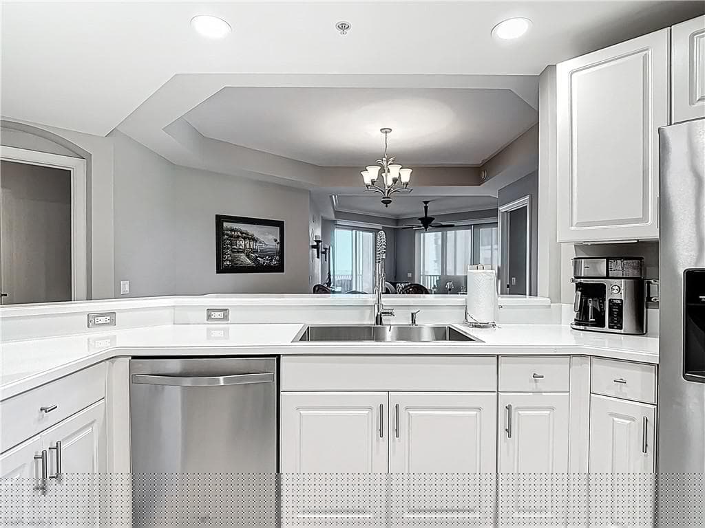 2745 1st St 1106, Fort Myers, FL 33916-9