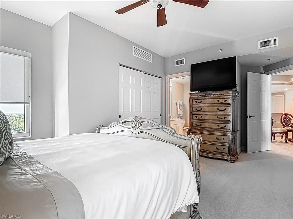 2745 1st St 1106, Fort Myers, FL 33916-17