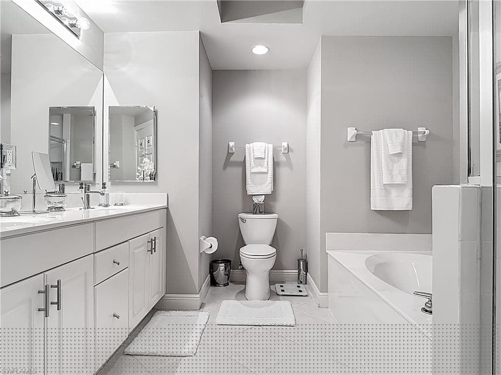 2745 1st St 1106, Fort Myers, FL 33916-22