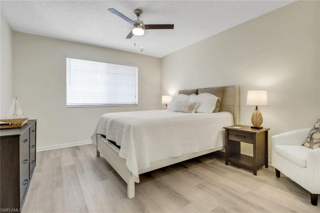 1270 Wildwood Lakes Blvd 306, Naples, FL 34104-26