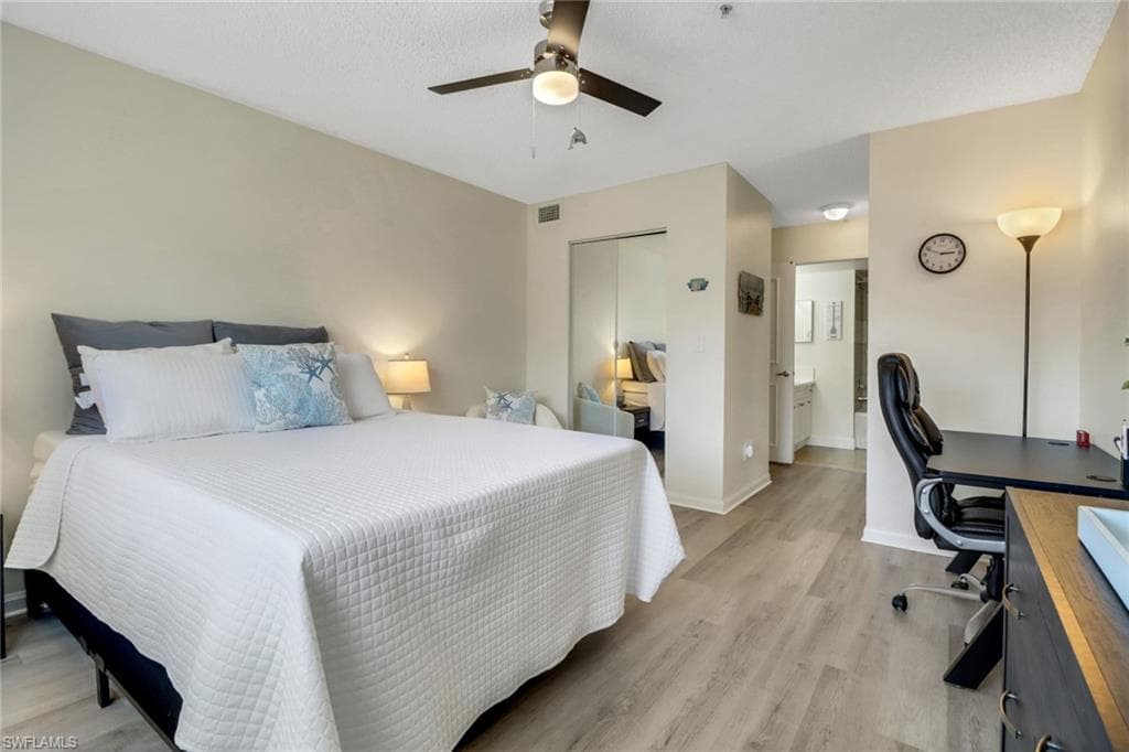1270 Wildwood Lakes Blvd 306, Naples, FL 34104-28