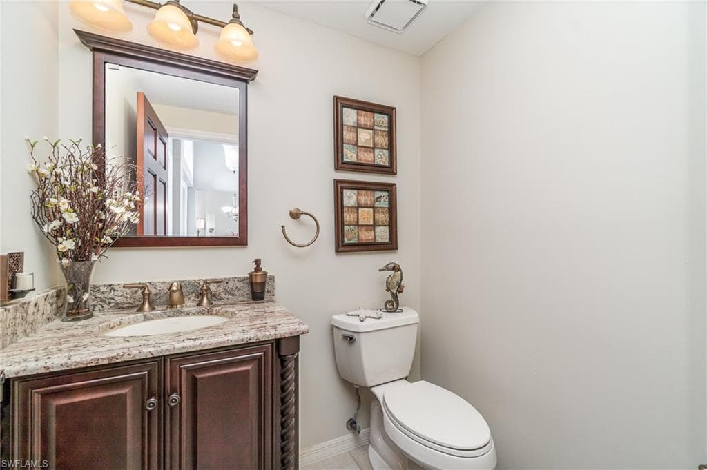 8335 Tuliptree Pl, Naples, FL 34113-18