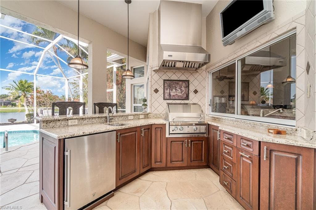8335 Tuliptree Pl, Naples, FL 34113-28