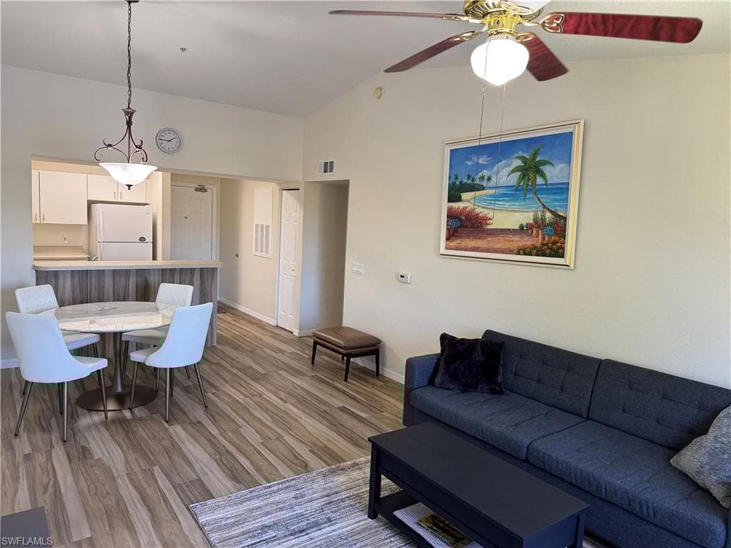 8284 Key Royal Cir 1332, Naples, FL 34119-15