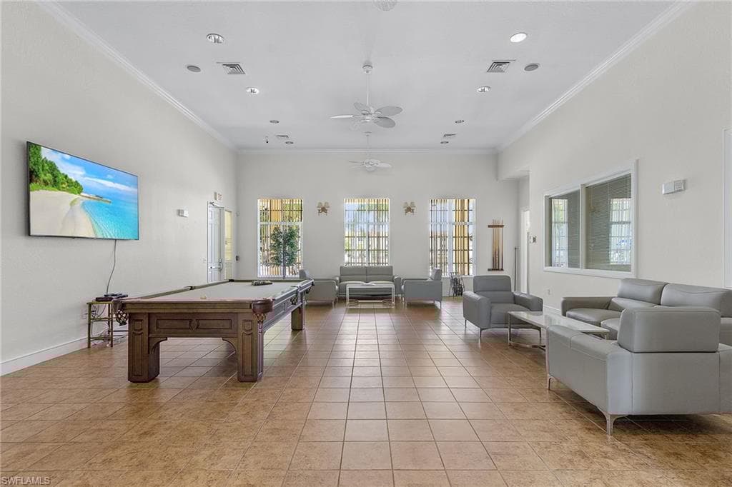 8284 Key Royal Cir 1332, Naples, FL 34119-28