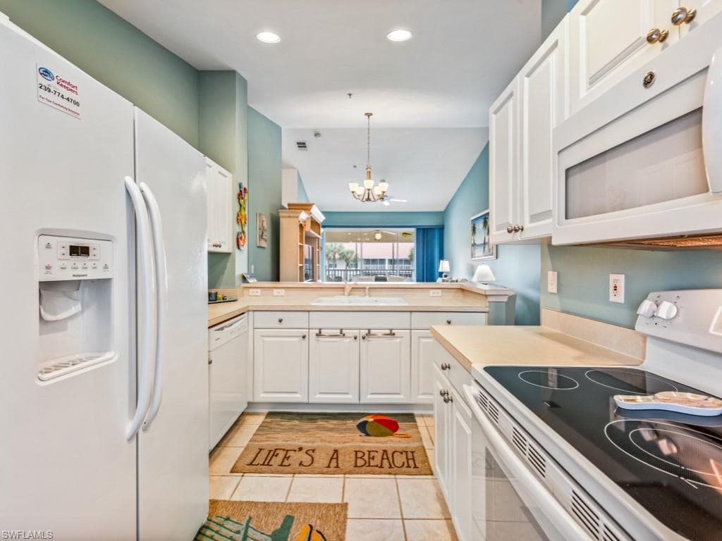 4970 Deerfield Way F202, Naples, FL 34110-10