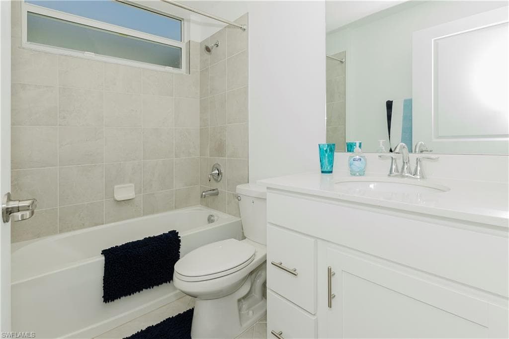 5467 Double Eagle Cir 3216, Ave Maria, FL 34142-27
