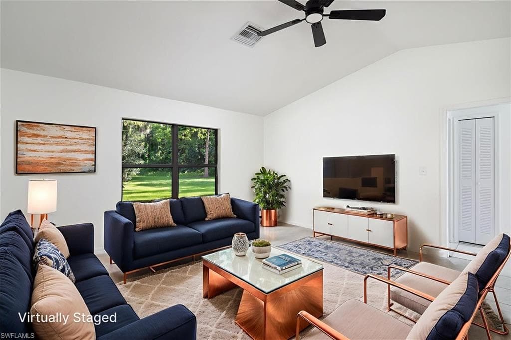 5671 Green Blvd, Naples, FL 34116-9