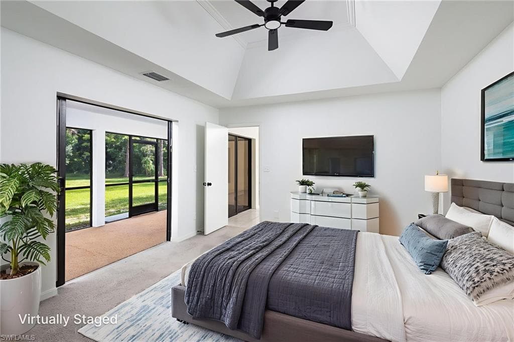 5671 Green Blvd, Naples, FL 34116-23