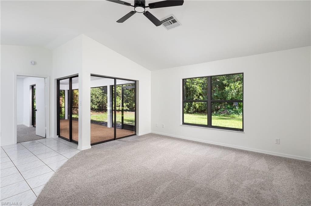 5671 Green Blvd, Naples, FL 34116-6