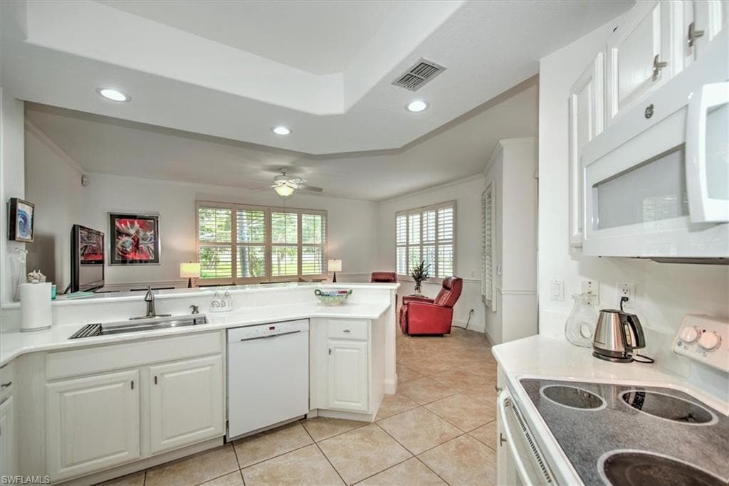 8385 Whisper Trace Ln N-104, Naples, FL 34114-12