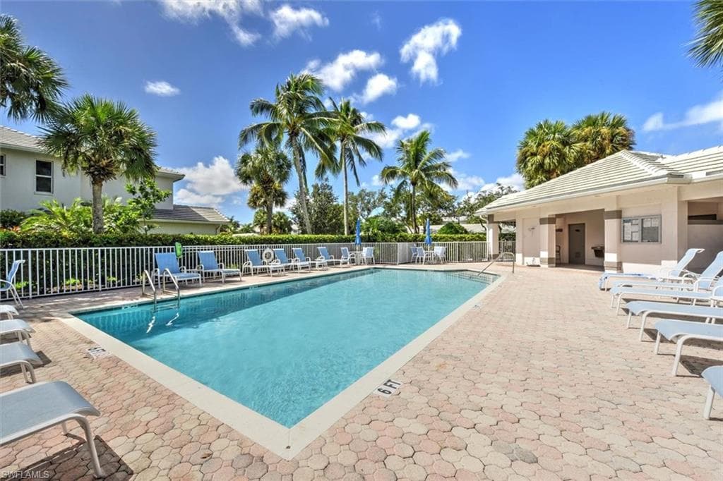 8385 Whisper Trace Ln N-104, Naples, FL 34114-31