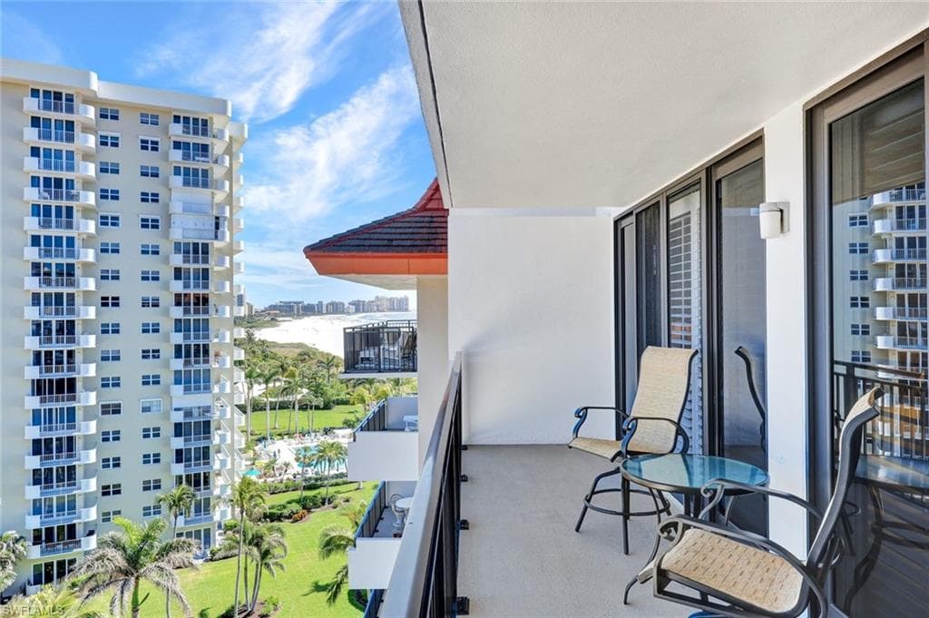 180 Seaview Ct 1002, Marco Island, FL 34145-19