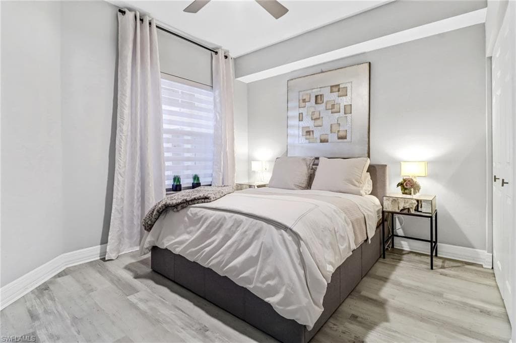 410 Bayfront Pl 2205, Naples, FL 34102-19
