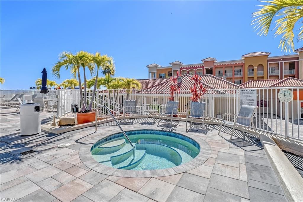 410 Bayfront Pl 2205, Naples, FL 34102-27