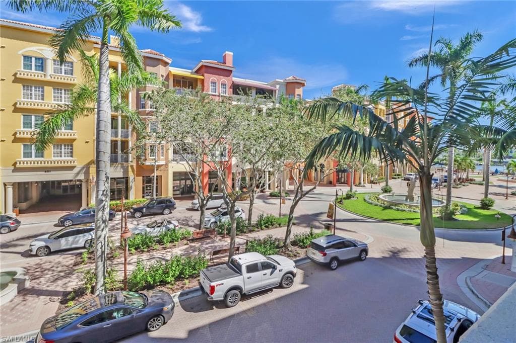 410 Bayfront Pl 2205, Naples, FL 34102-34
