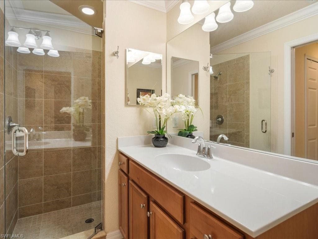9731 Acqua Ct 512, Naples, FL 34113-12