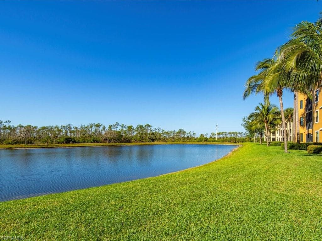 9731 Acqua Ct 512, Naples, FL 34113-16