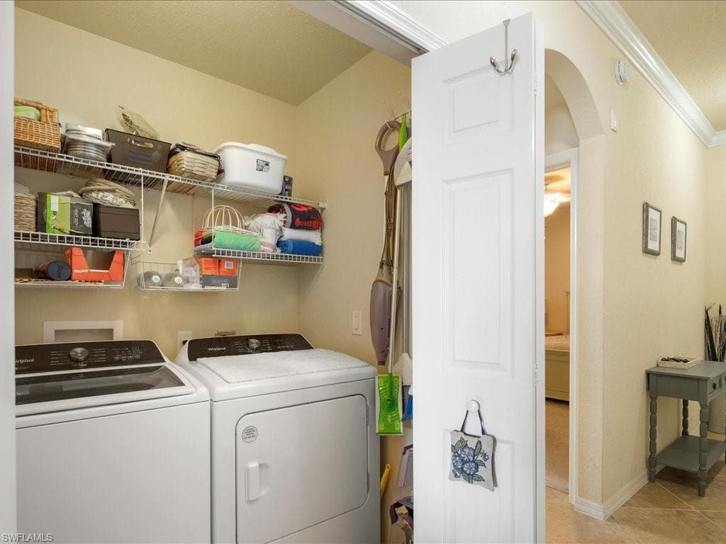 9731 Acqua Ct 512, Naples, FL 34113-17