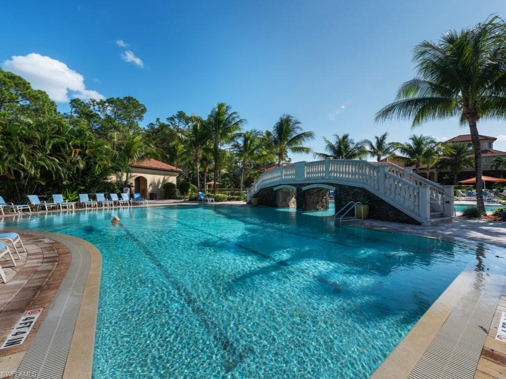 9731 Acqua Ct 512, Naples, FL 34113-21