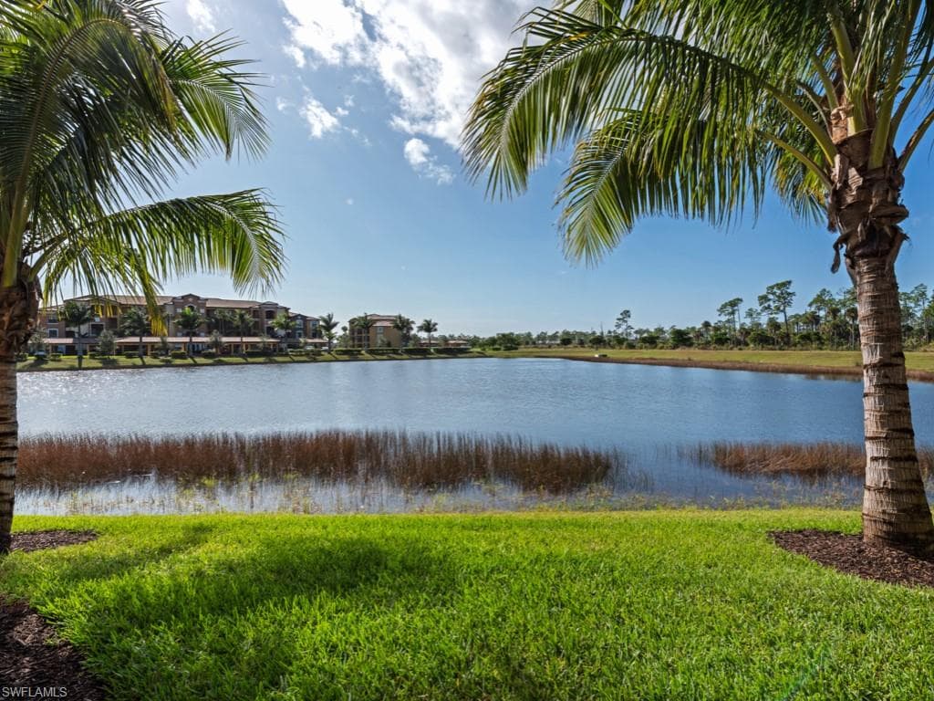 9731 Acqua Ct 512, Naples, FL 34113-26
