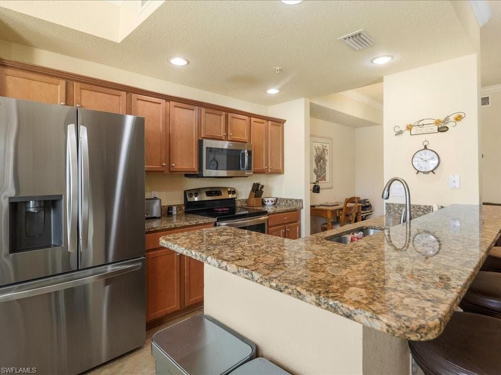9731 Acqua Ct 512, Naples, FL 34113-7