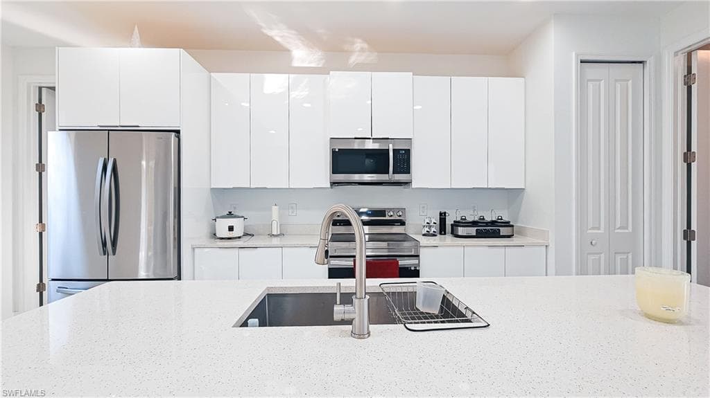 1503 17th St, Lehigh Acres, FL 33972-12