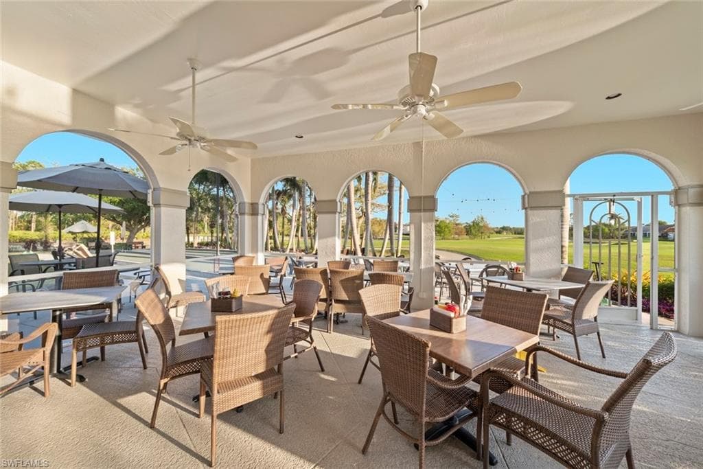973 Hingham Way T202, Naples, FL 34104-43