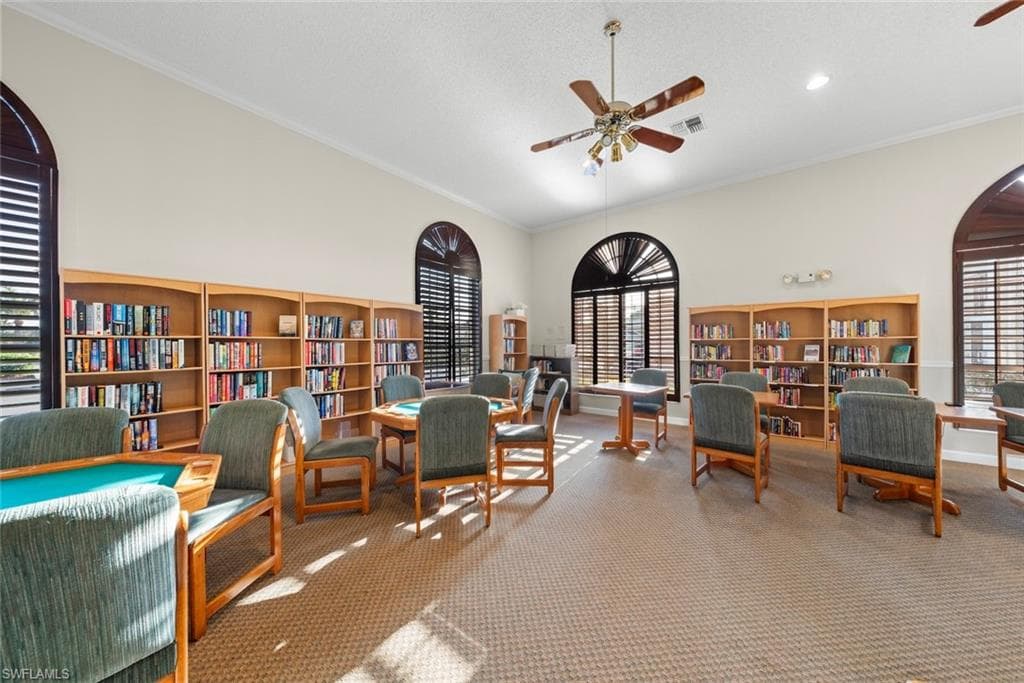 973 Hingham Way T202, Naples, FL 34104-48