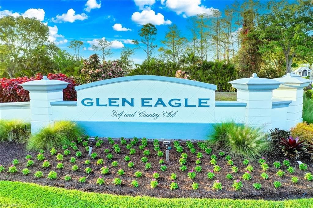 973 Hingham Way T202, Naples, FL 34104-50