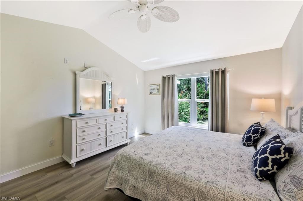 15350 Wimborne Ln 2, Naples, FL 34110-20