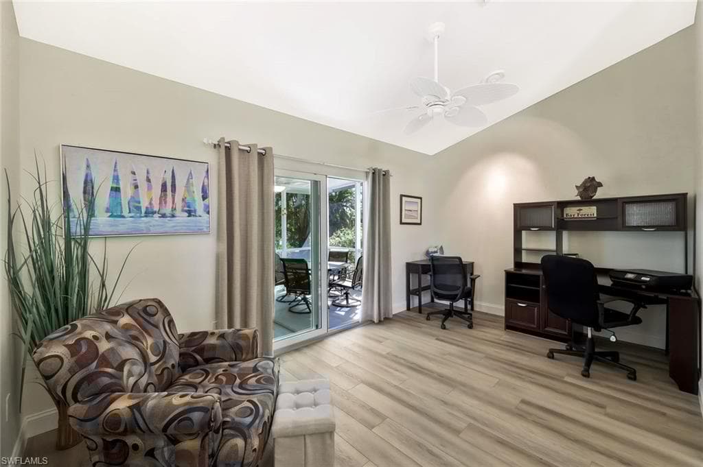 15350 Wimborne Ln 2, Naples, FL 34110-27