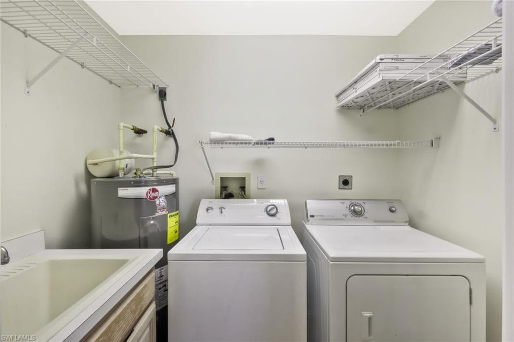 15350 Wimborne Ln 2, Naples, FL 34110-29