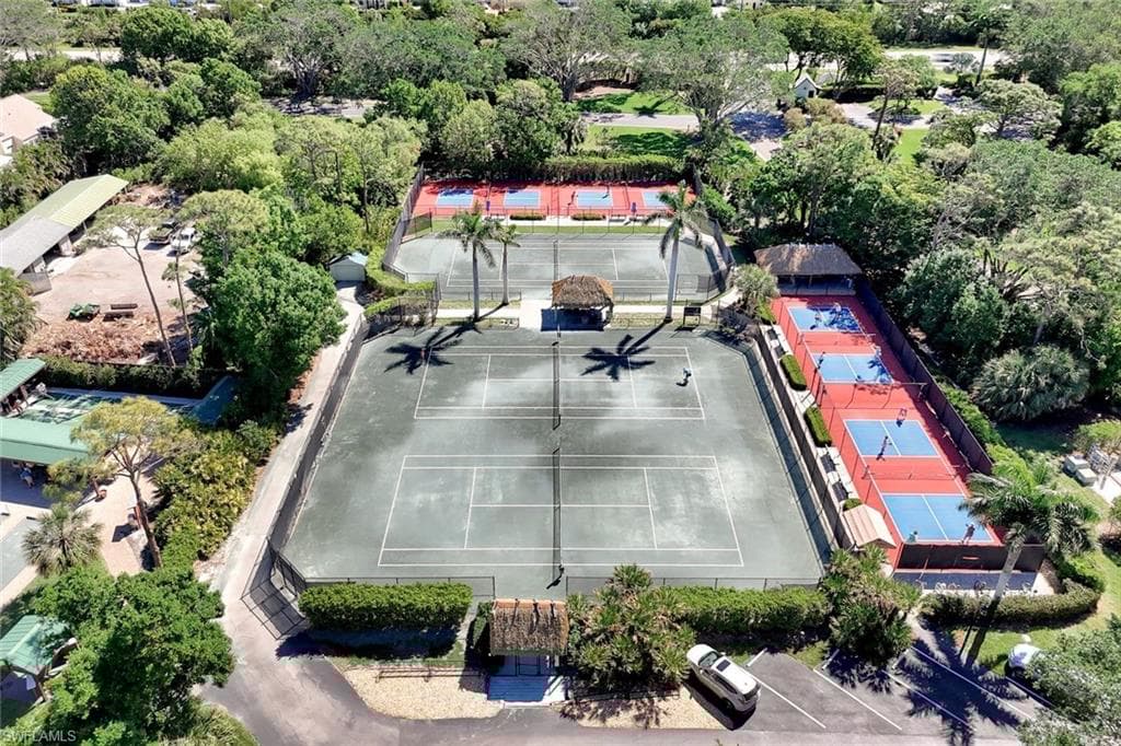 15350 Wimborne Ln 2, Naples, FL 34110-39