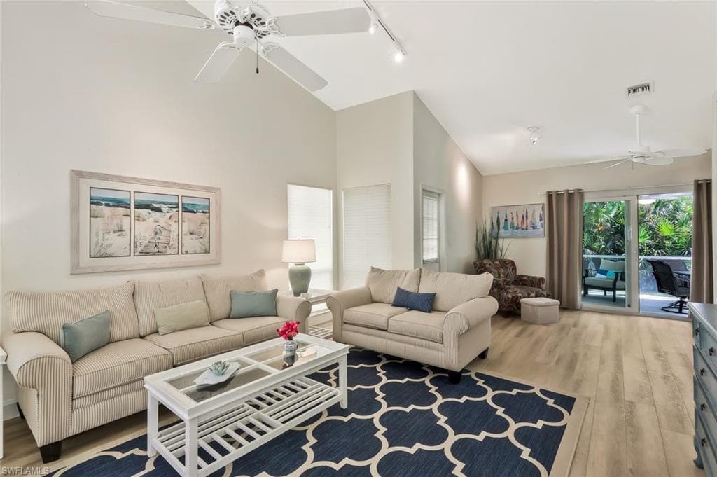 15350 Wimborne Ln 2, Naples, FL 34110-7
