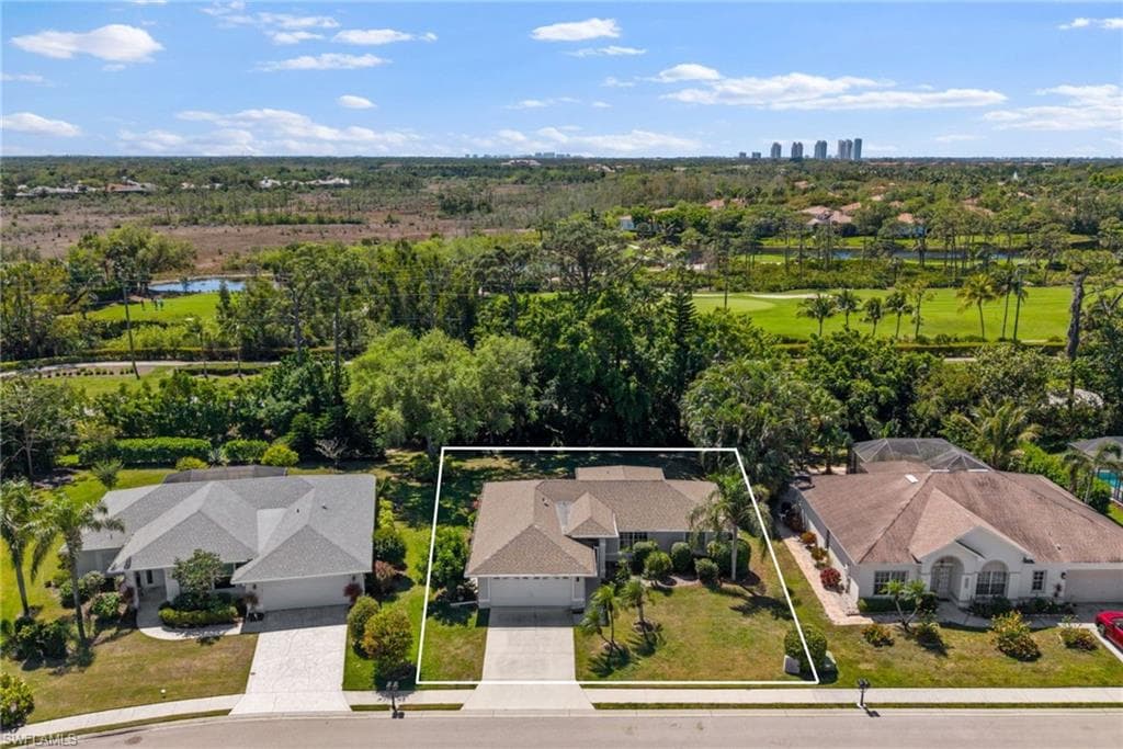 23485 Olde Meadowbrook Cir, Estero, FL 34134-33